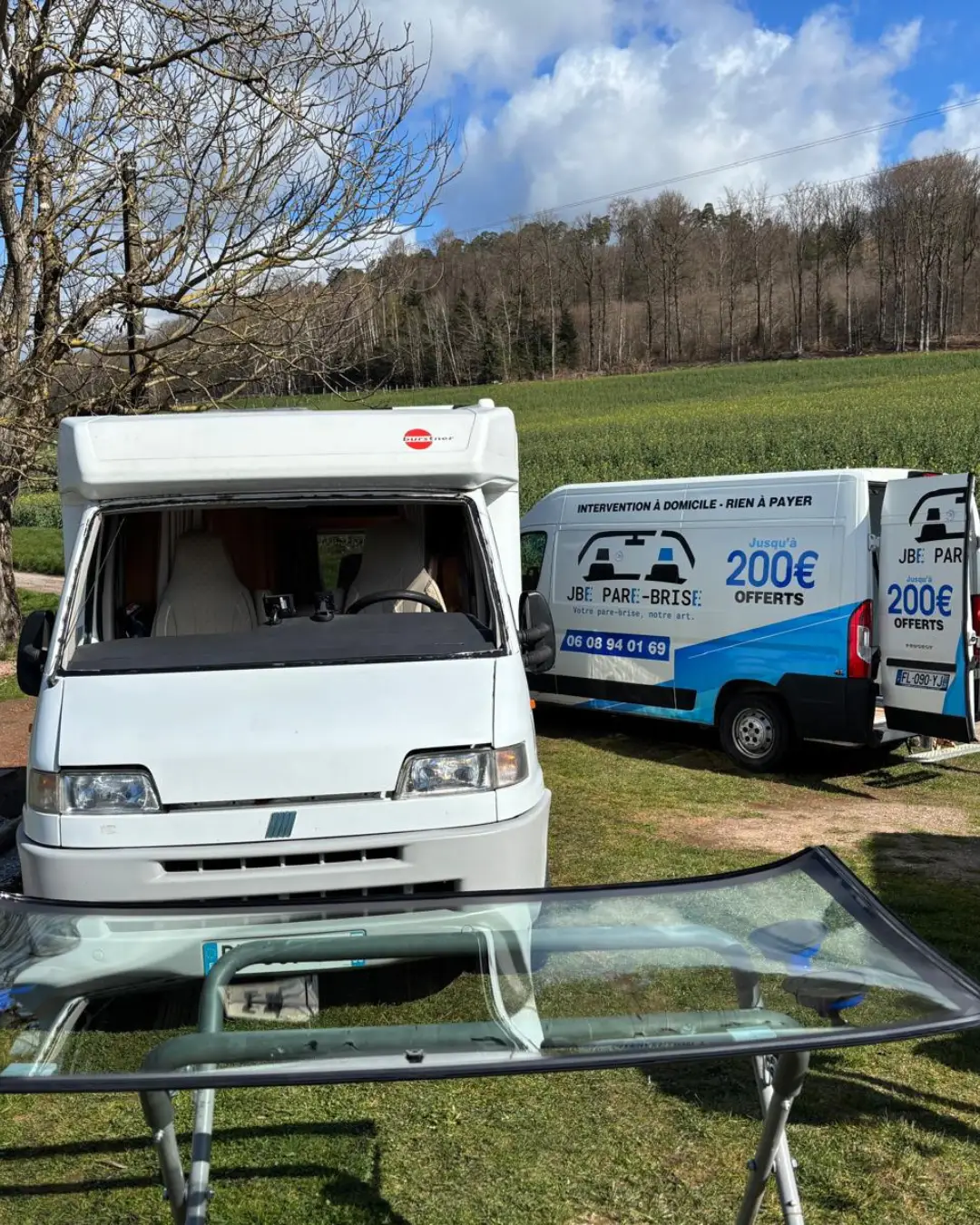 Remplacement de pare-brise de camping-car à domicile